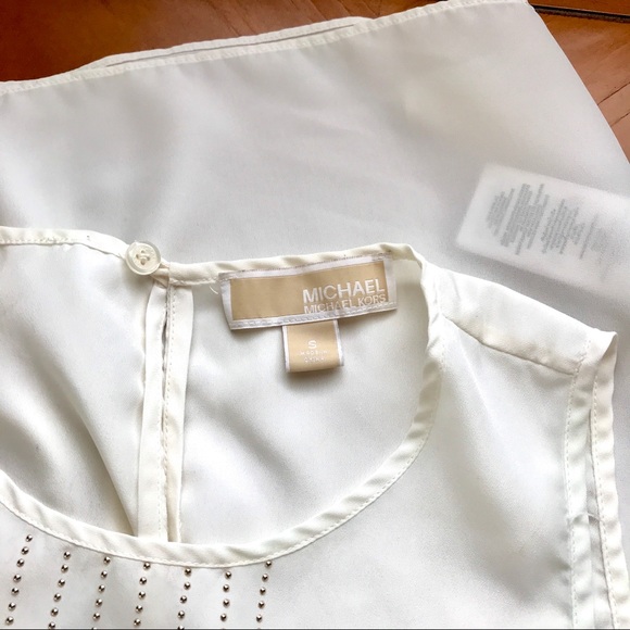 Michael Kors Sleeveless Blouse - Picture 3 of 8
